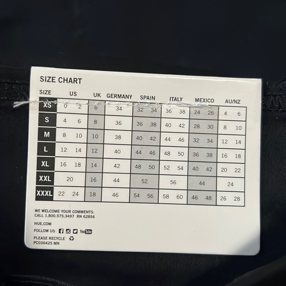 HUE Women's Original Smoothing Denim
Leggings - Picture 4 of 4